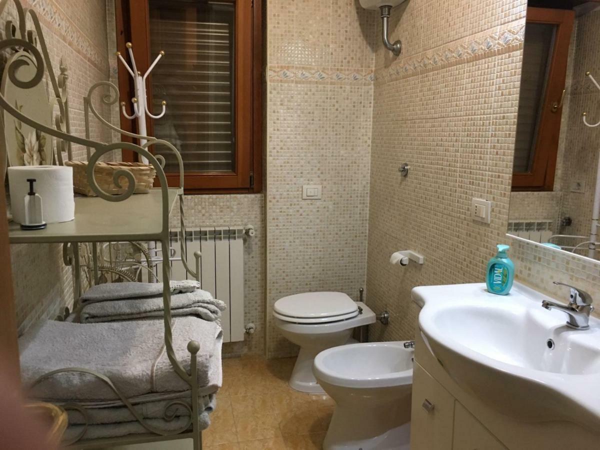 L'Affittacamere Nel Parco "Appia Antica" - Piscina A Uso Ospiti โรม ภายนอก รูปภาพ